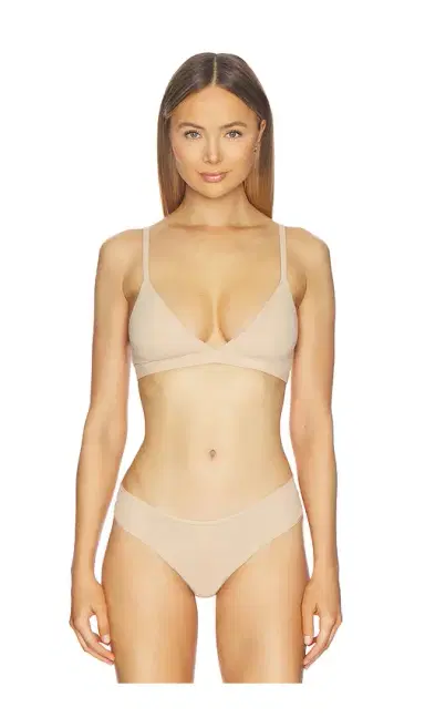 Skims Fits Everybody Triangle Bralette | Thumbnail 1