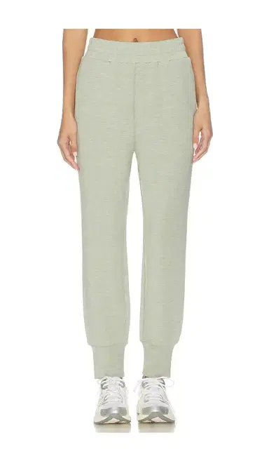 Varley The Slim Cuff 27.5 Pant | Thumbnail 1