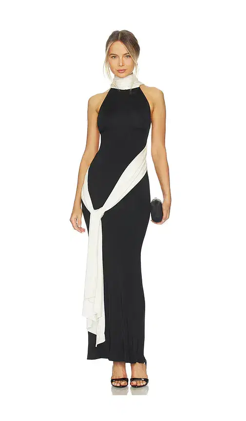 The New Arrivals by Ilkyaz Ozel Leia Train Dress