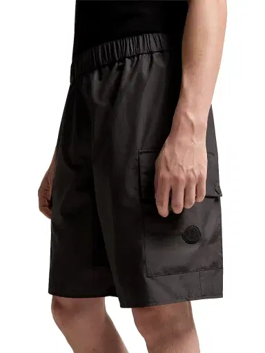 Moncler Men's Cargo Shorts - Black | Thumbnail 4 Moncler Men's Cargo Shorts - Black | Thumbnail 4