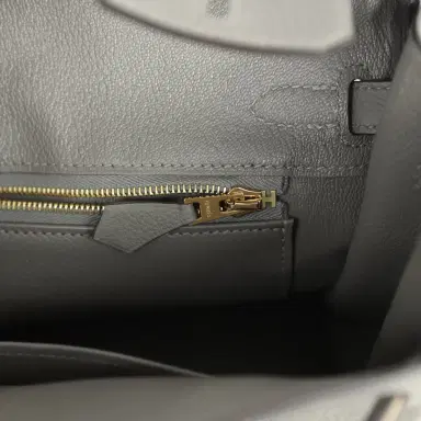 HERMÈS Hermes Birkin 25 Gris Meyer Togo Permabrass Hardware | Thumbnail 9 HERMÈS Hermes Birkin 25 Gris Meyer Togo Permabrass Hardware | Thumbnail 9
