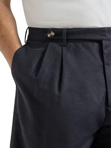 Brunello Cucinelli Men's Cotton and Linen Panama Bermuda Shorts with Pleats - Navy Blue - Size 46 | Thumbnail 5