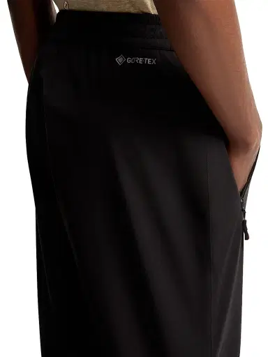 Moncler Grenoble Men's Jogging Pants in GORE-TEX | Thumbnail 4 Moncler Grenoble Men's Jogging Pants in GORE-TEX | Thumbnail 4
