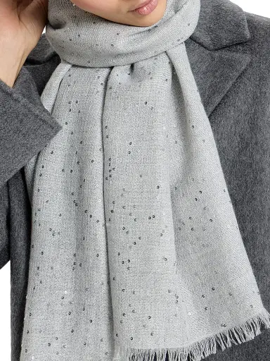 Brunello Cucinelli Women's Cashmere and Silk Diamond Yarn Scarf | Thumbnail 2