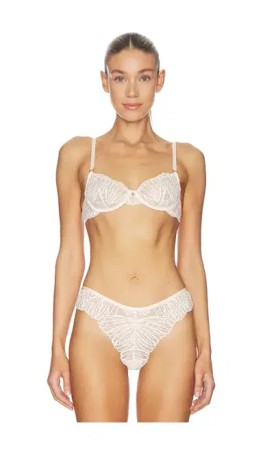 Bluebella Peyton Wired Bra | Thumbnail 1 Bluebella Peyton Wired Bra | Thumbnail 1