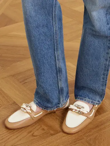 Roger Vivier Embellished Bow-detailed Two-tone Leather Loafers | Thumbnail 2 Roger Vivier Embellished Bow-detailed Two-tone Leather Loafers | Thumbnail 2