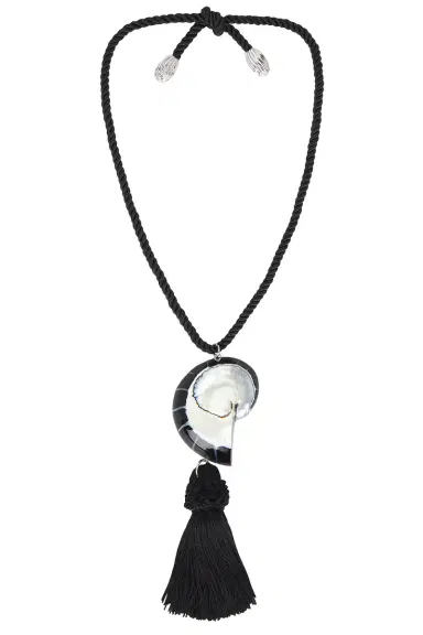 Julietta Nautilus Necklace | Thumbnail 3