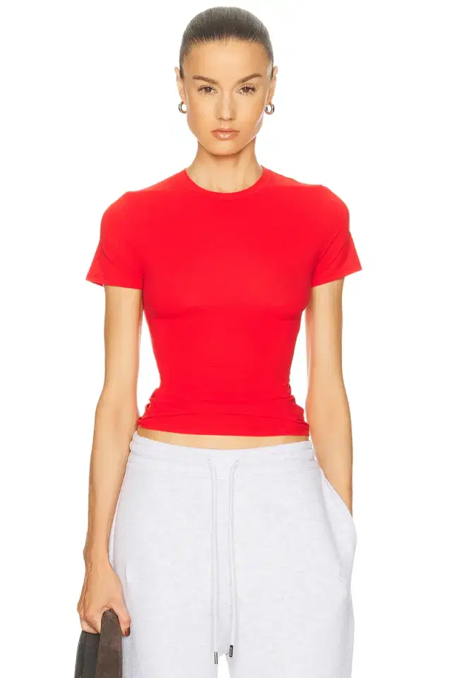 SKIMS Fits Everybody Short Sleeve T-Shirt