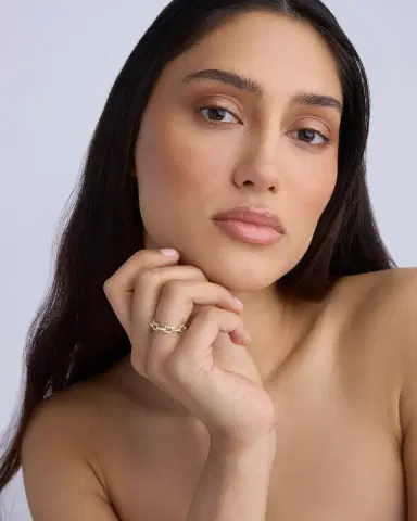 Jennifer Fisher Skinny Flat Chain Link Ring with Pavé White Diamonds in 18k Yellow Gold | Thumbnail 2