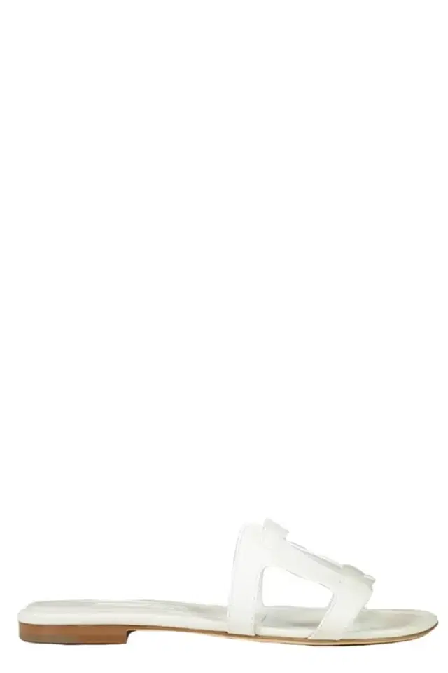 Manolo Blahnik Grellanu Flat