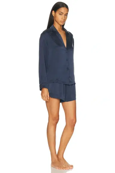 Lunya Washable Silk Button Up Long Sleeve Short Pajama Set | Thumbnail 2