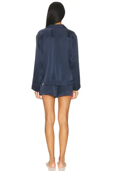 Lunya Washable Silk Button Up Long Sleeve Short Pajama Set | Thumbnail 3