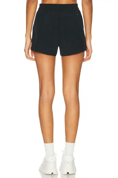 On Train Shorts | Thumbnail 4 On Train Shorts | Thumbnail 4