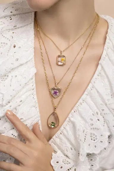 LOQUET Nova Teardrop Locket Necklace | Thumbnail 3 LOQUET Nova Teardrop Locket Necklace | Thumbnail 3