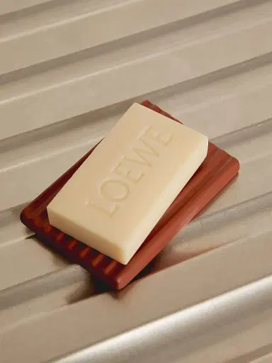 LOEWE PERFUMES Ceramic Soap Base | Thumbnail 5 LOEWE PERFUMES Ceramic Soap Base | Thumbnail 5