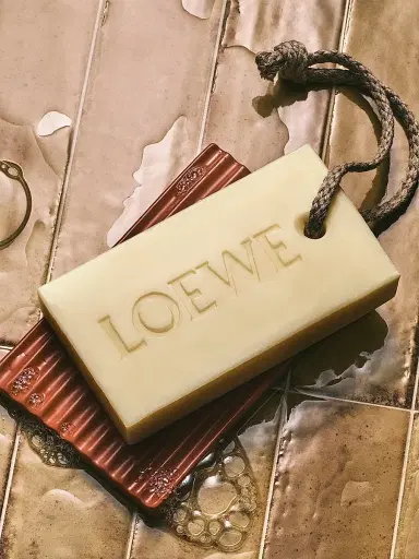 LOEWE PERFUMES Terracotta Soap Base | Thumbnail 5 LOEWE PERFUMES Terracotta Soap Base | Thumbnail 5
