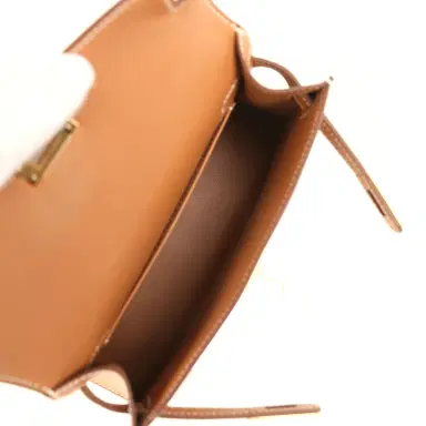 HERMÈS Hermes Kelly Sellier 20 Gold Epsom Gold Hardware | Thumbnail 8 HERMÈS Hermes Kelly Sellier 20 Gold Epsom Gold Hardware | Thumbnail 8