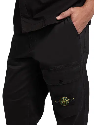 Stone Island Men's Logo Stretch-Cotton Trousers | Thumbnail 6 Stone Island Men's Logo Stretch-Cotton Trousers | Thumbnail 6