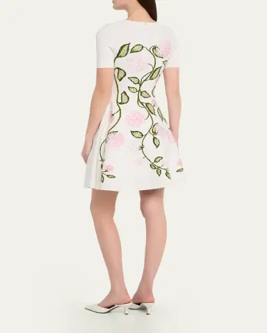 Oscar de la Renta Short-Sleeve Porcelain Flower Knit Mini Dress | Thumbnail 3