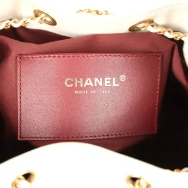 Chanel Chanel Medium 25 Hobo Bag White Caviar Antique Gold Hardware | Thumbnail 10