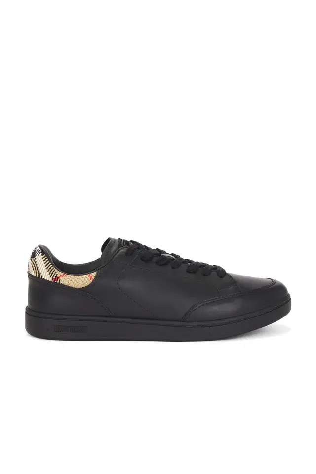 Burberry Set Sneaker