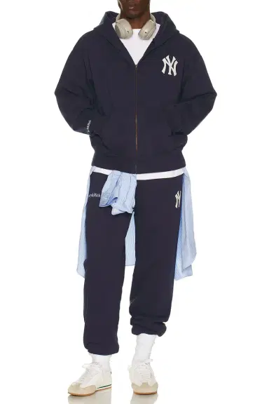 Sporty & Rich Heritage Yankees Serif Zip Hoodie | Thumbnail 4 Sporty & Rich Heritage Yankees Serif Zip Hoodie | Thumbnail 4