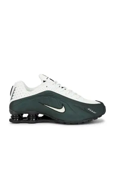 Nike Shox R4 Sneaker | Thumbnail 3