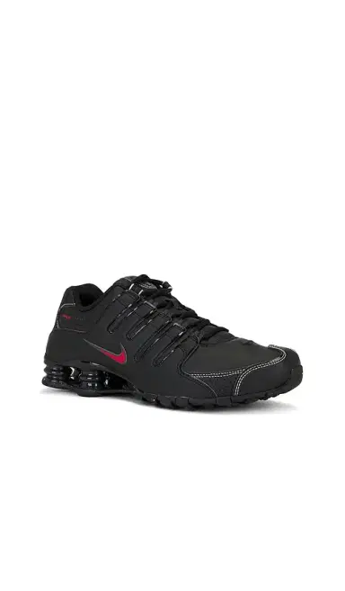 Nike Shox NZ Sneaker | Thumbnail 2
