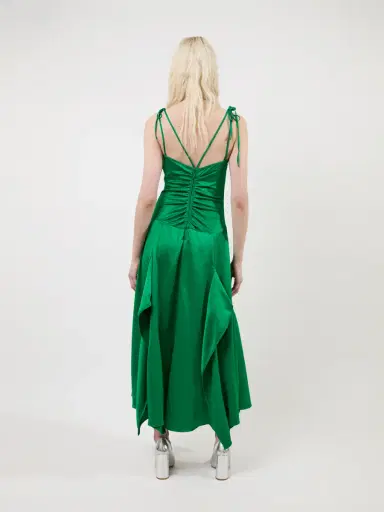 Aknvas The Morgan gown in satin | Thumbnail 2
