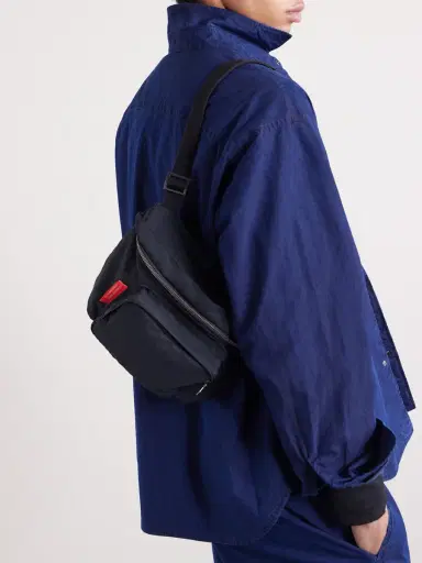 A Kind Of Guise Nanamica Shell Messenger Bag - Men | Thumbnail 3 A Kind Of Guise Nanamica Shell Messenger Bag - Men | Thumbnail 3