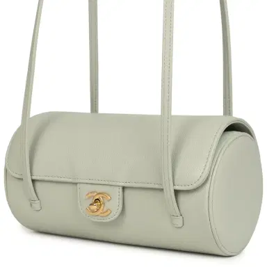 Chanel Chanel Preppy Coco Bowling Bag Light Green Shiny Caviar Brushed Gold Hardware | Thumbnail 5 Chanel Chanel Preppy Coco Bowling Bag Light Green Shiny Caviar Brushed Gold Hardware | Thumbnail 5