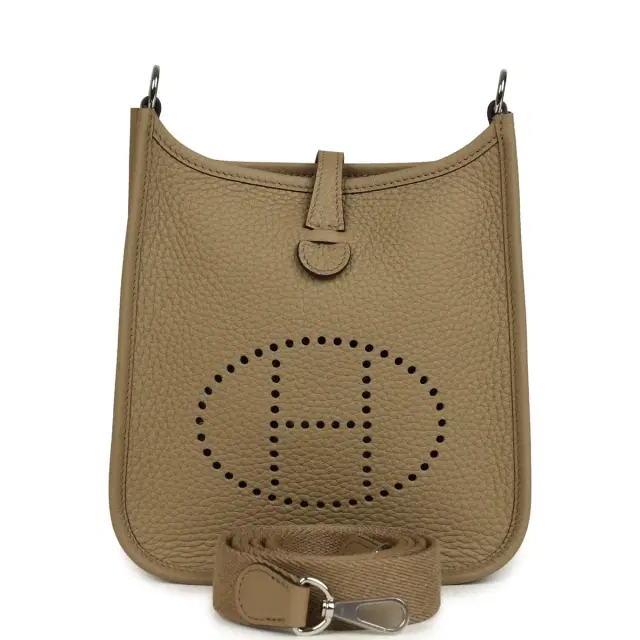 hermes Hermes Evelyne TPM Beige Marfa Clemence Palladium Hardware