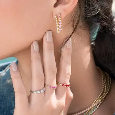 Jennifer Meyer Graduated Ruby Ring | Thumbnail 2 Jennifer Meyer Graduated Ruby Ring | Thumbnail 2