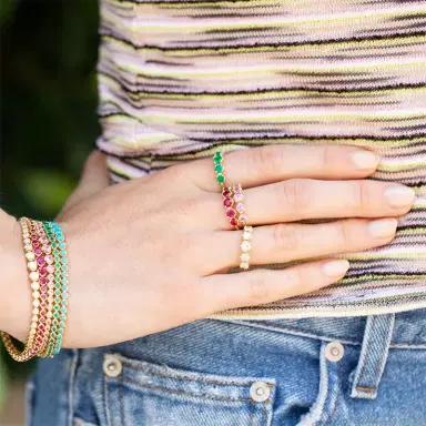Jennifer Meyer Graduated Ruby Ring | Thumbnail 3 Jennifer Meyer Graduated Ruby Ring | Thumbnail 3