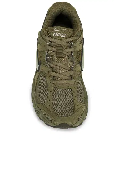 Nike V5 RNR Sneaker | Thumbnail 4 Nike V5 RNR Sneaker | Thumbnail 4