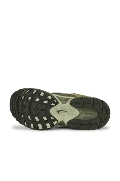 Nike V5 RNR Sneaker | Thumbnail 6 Nike V5 RNR Sneaker | Thumbnail 6