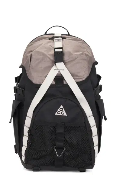 Nike Backpack (25L) | Thumbnail 3 Nike Backpack (25L) | Thumbnail 3
