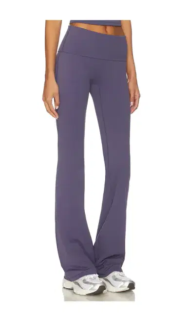 Gold Hinge Essentials Foldover Flare Pant | Thumbnail 2