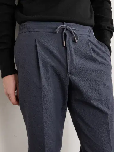 Slowear Tapered Cotton-Blend Seersucker Trousers - Men | Thumbnail 5 Slowear Tapered Cotton-Blend Seersucker Trousers - Men | Thumbnail 5