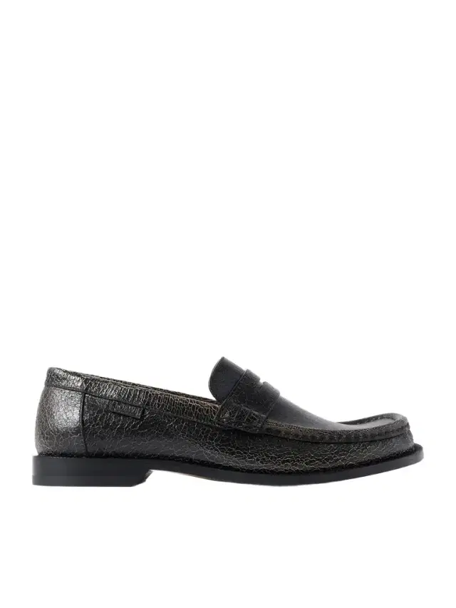 Loewe Campo Cracked-Leather Loafers - Men