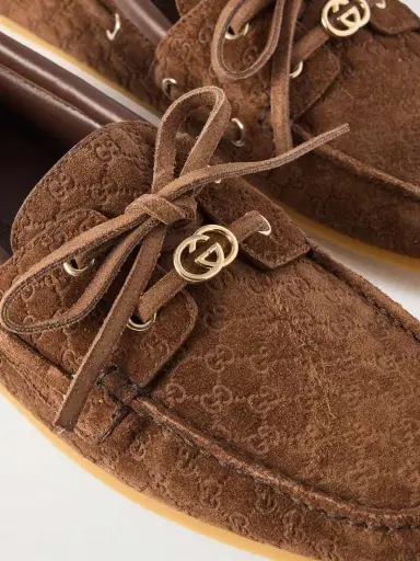 Gucci Embellished Logo-embossed Suede Boat Shoes | Thumbnail 4