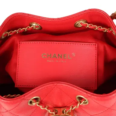Chanel Chanel Small 25 Hobo Bag Dark Red Caviar Antique Gold Hardware | Thumbnail 9 Chanel Chanel Small 25 Hobo Bag Dark Red Caviar Antique Gold Hardware | Thumbnail 9
