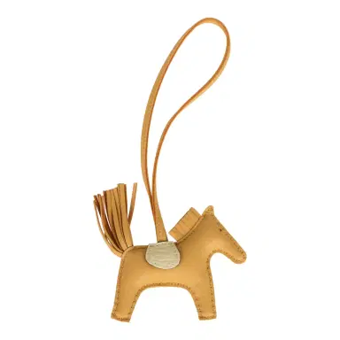 HERMÈS Hermes Rodeo Bag Charm PM Paille Milo Lambskin and Vanille Matte Alligator Touch | Thumbnail 2 HERMÈS Hermes Rodeo Bag Charm PM Paille Milo Lambskin and Vanille Matte Alligator Touch | Thumbnail 2