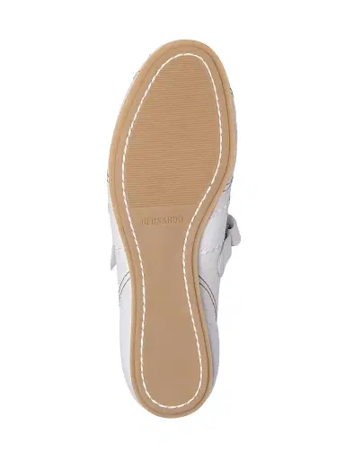 Bernardo Women's Bozano Sneakers - White | Thumbnail 4