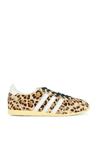 adidas Originals Japan Sneaker | Thumbnail 1 adidas Originals Japan Sneaker | Thumbnail 1