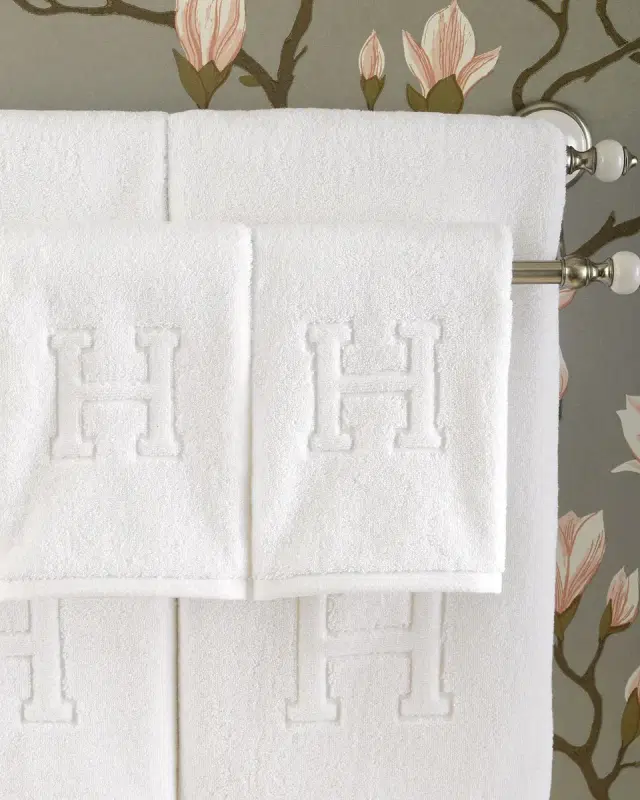 Matouk Auberge Monogrammed Fingertip Towel
