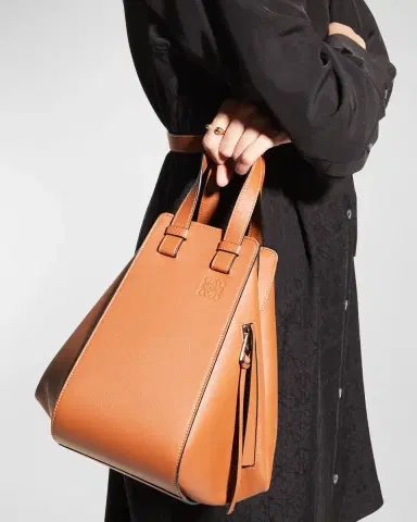 Loewe Hammock Small Top-Handle Bag in Leather | Thumbnail 2 Loewe Hammock Small Top-Handle Bag in Leather | Thumbnail 2