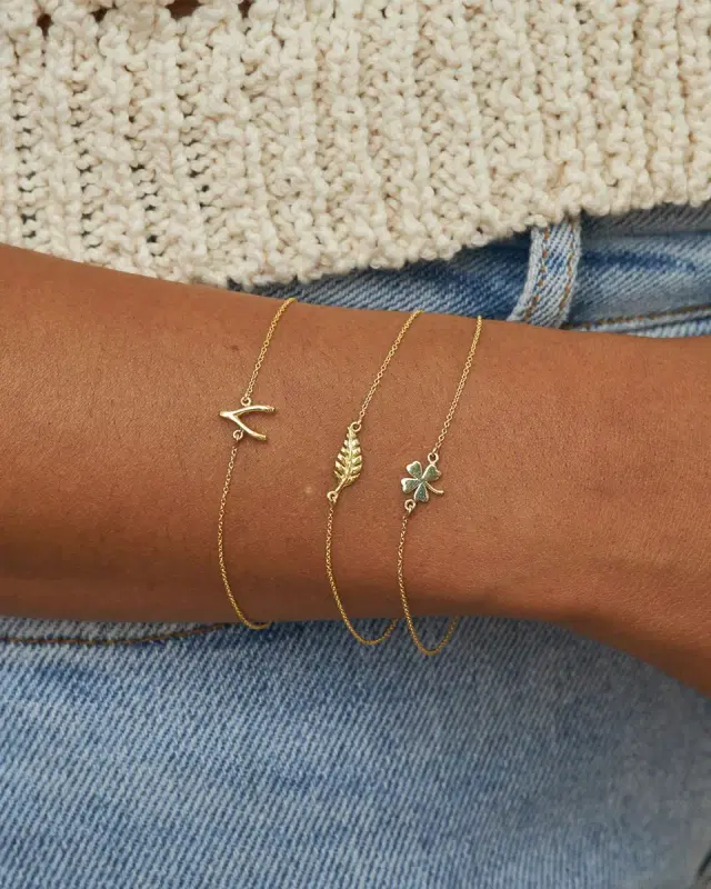 18k Gold Mini Leaf Bracelet