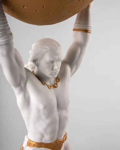 Lladro Atlas Porcelain Figurine | Thumbnail 3