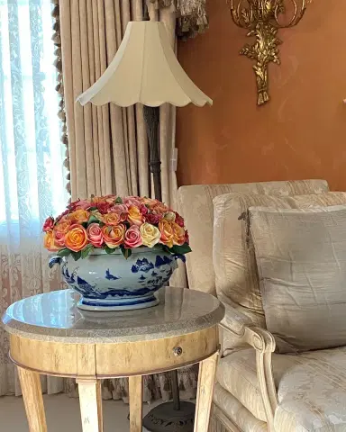 Winward Home Rose Mix Centerpiece | Thumbnail 1